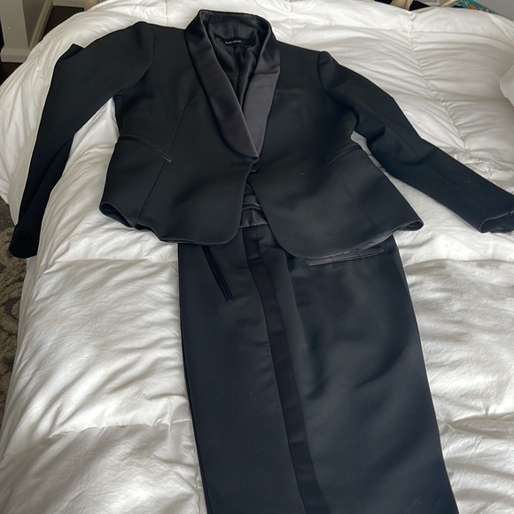 Ladies tuxedo - Picture 5 of 11